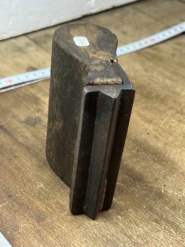 Fer joint mouluré - , de