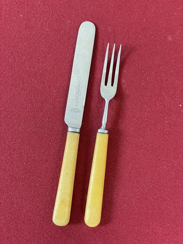Couverts fourchette couteau - fourchette,