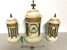 Garniture de cheminée à