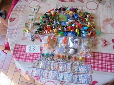 rare lot  kinder ancien:  très gros lot de montable dont dino+ 4 Maxi ( 100g )