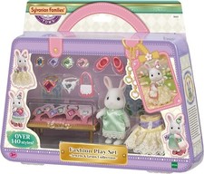 Sylvanian Families Ensemble