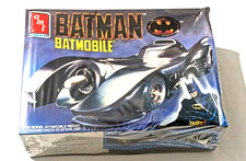 BATMAN / BATMOBILE  1989  -  MAQUETTE NEUF - AMT ERTL  #6877 -  1989  - 1/25