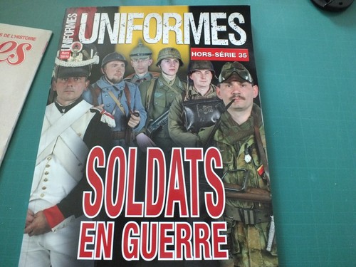 Revue uniforme militaire - revue,