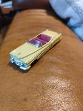  DINKY TOYS Cadillac Eldorado Couleur Jaune  année 1949