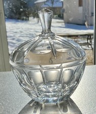 BONBONNIERE ou SUCRIER CRISTAL