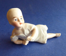 Figurine Poupée Bébé Piano