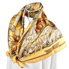 Foulard vintage HERMES Carre