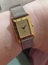 Montre Gucci 4200 FL