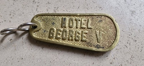 Rare ancien grand porte - et,