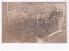 FRANCE: à localiser, moinet, forge, maréchal ferrant, 2 CPA dont 1 en état