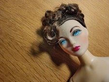 Poupée  Gene Marshall jambe cassée