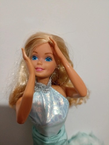 Barbie magic move - magic,