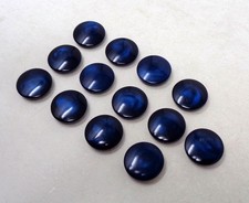 Lot 13 Boutons anciens en