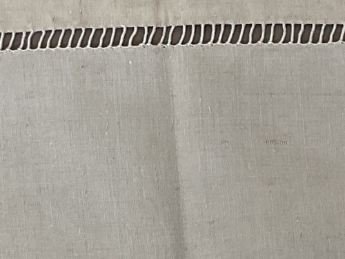 Beau drap brodé x 2 - brodé,