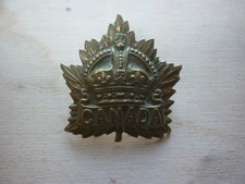 Cap badge Canada insigne