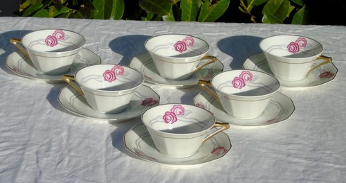 Service tasses à - 6,