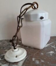 suspension art déco porcelaine et verre opaline blancs