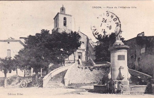 Orgon place - orgon,
