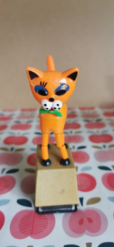 Wakouwa taille crayon - taille, chat