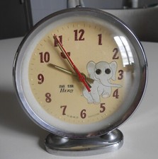 ANCIEN REVEIL ANIME HERO