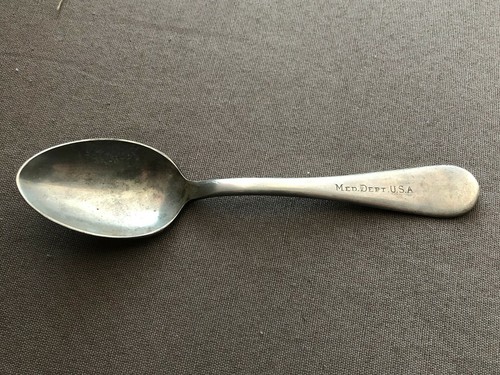 Cuillère médical - du,