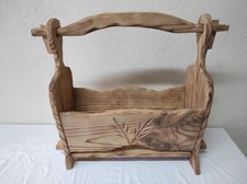 Porte revues, livres en bois 52 x 19cm par 47cm de haut