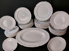 Niderviller Service de table céramique émaillé blanche  France 1960 42 pcs