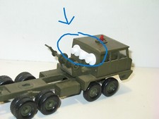 SOLIDO, Support BLANC pour les roues de secours du porte char T12 militaire