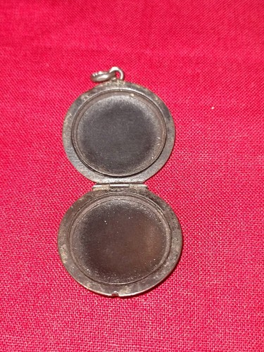 Ancien médaillon pendentif - ancien,
