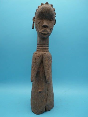 Ancienne statue poupée - ancienne, de