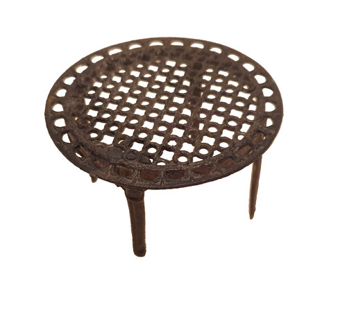 Table ronde miniature ancienne