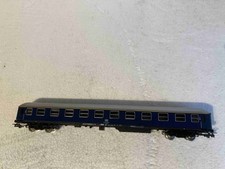 Voiture moderne 2ème classe