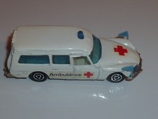 ANCIENNE AMBULANCE DS 21 No