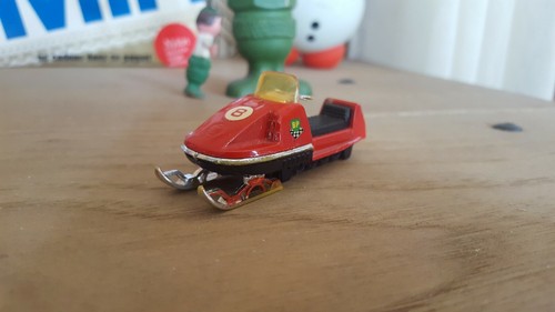 Vintage majorette moto - vintage, neige