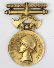 Médaille d'honneur des sapeurs pompiers -France  ( matériel original )