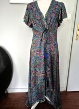 Robe d'été maxi et asymétrique