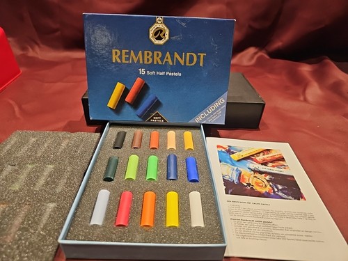 Rembrandt soft half pastels - 15,