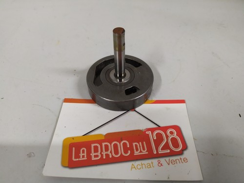 Crochet rotatif pour machine - , a