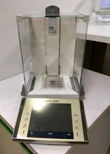 Mettler Toledo AX205DR Delta Range 81/220gr Balance Scale