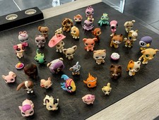 jouet De Collection. 37 Figurines.