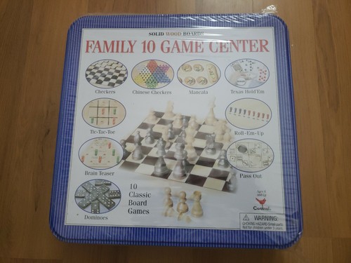 Family game 2004 center - 2004,