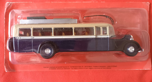 Modèle réduit autocar - 1:43,