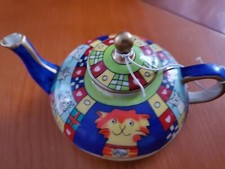 Magnifique théière miniature