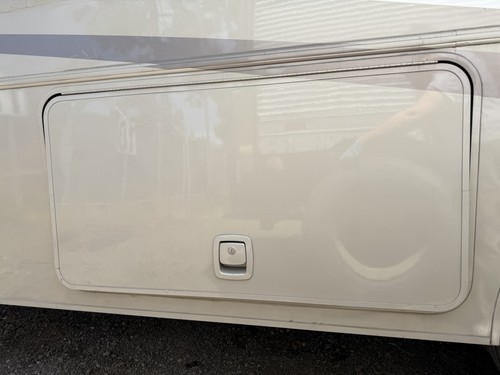 Right side luggage storage - right,