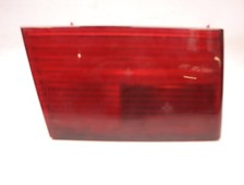 Feu arrière interieur gauche