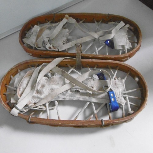 Ancienne paire raquette a - paire,