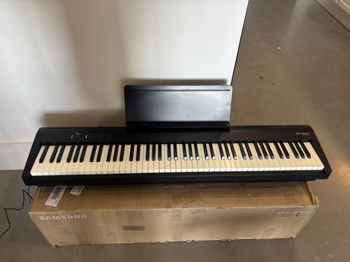 Roland 30x digital piano - roland,