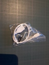 câble USB et micro USB pour