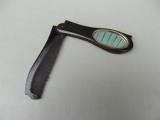 ANCIEN PEIGNE A MOUSTACHES EN