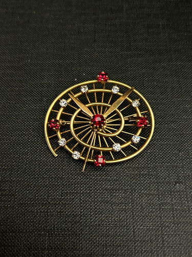 Broche ancienne plaqué or - ancienne,